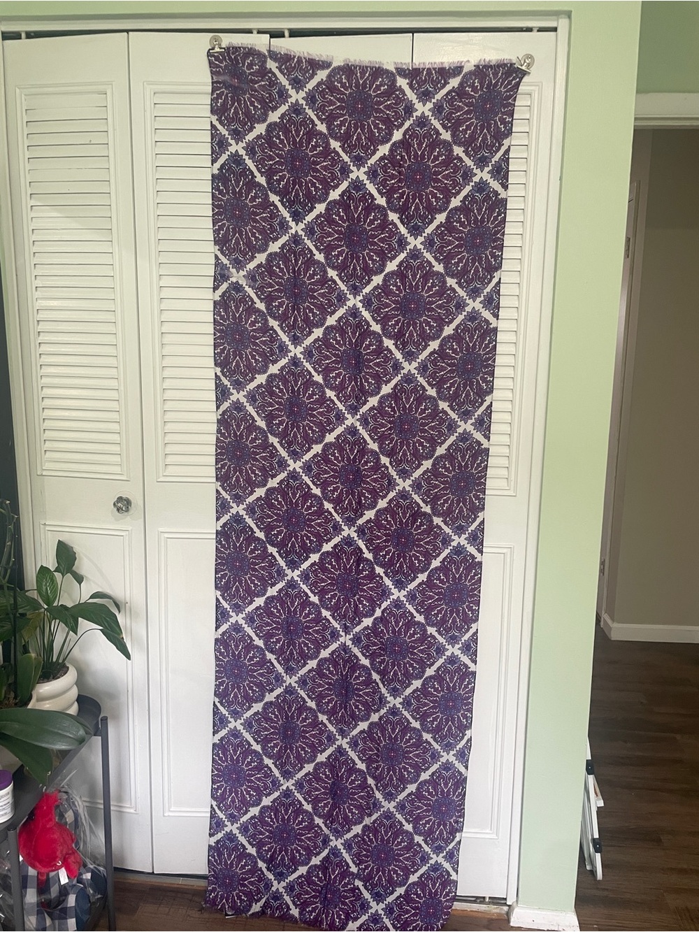Lands' End Purple Floral Diamond Print Scarf Wrap